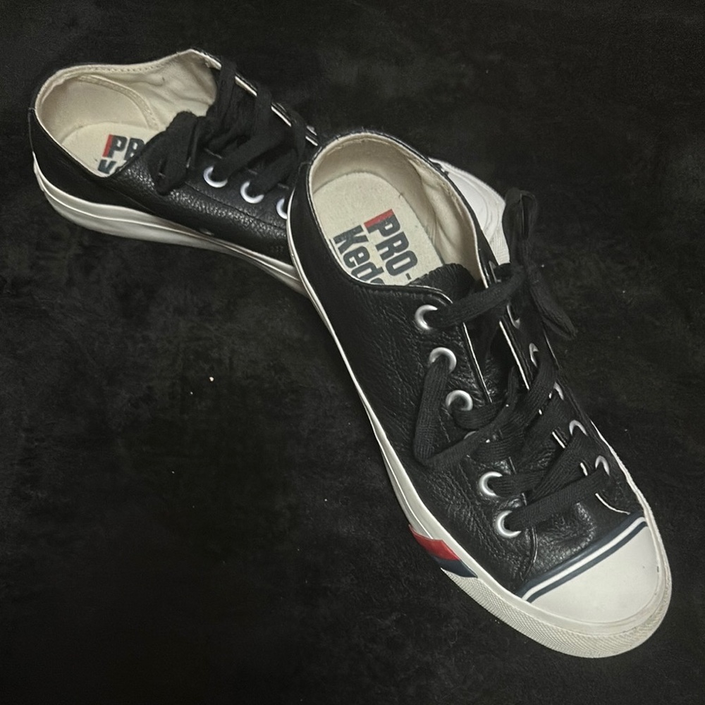 Pro-Keds Black Leather Sneakers
